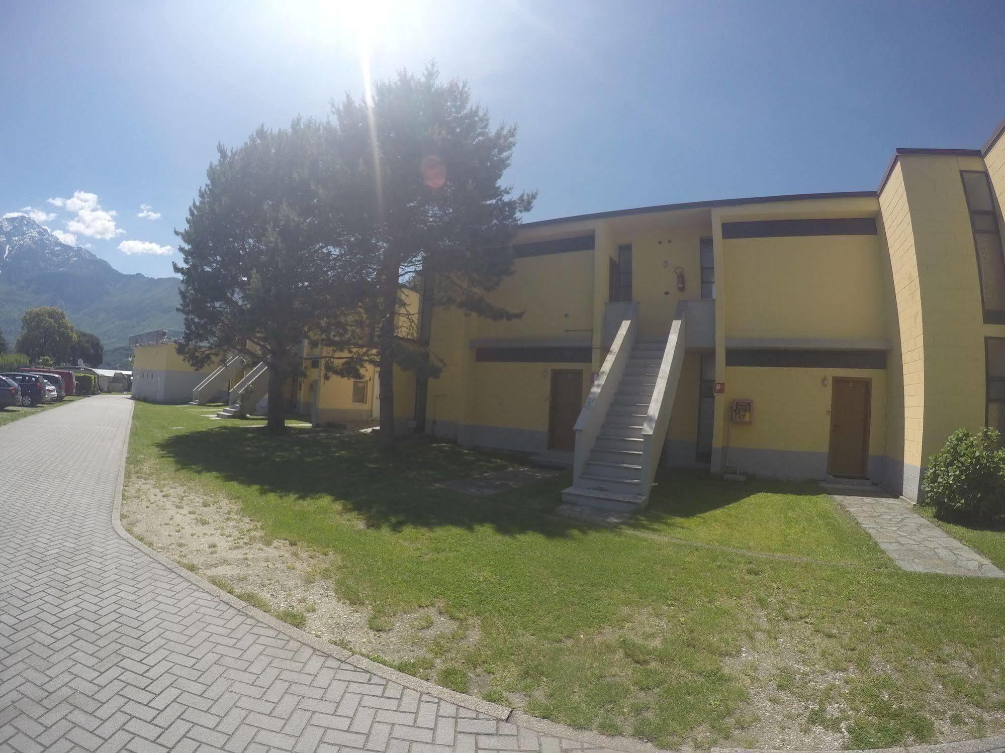 Camping Villaggio Paradiso Domaso Exterior photo